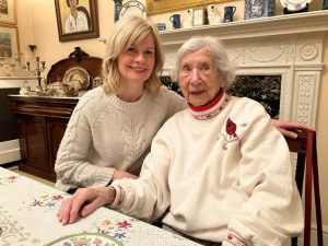 A volunteer called Ros with an older client called Selma.